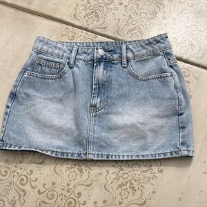 SHEIN Light Blue Denim Mini Skirt